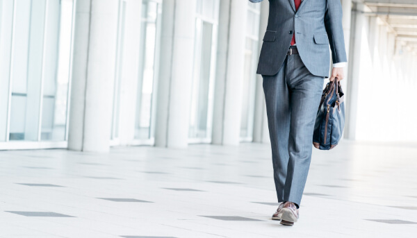 営業を、極上のカスタマー・サポートへ。貴社のブランドを体温と共に届ける。